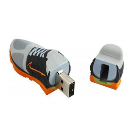 Maßgefertigte USB-Stick in Form eines Sneaker - Topgiving